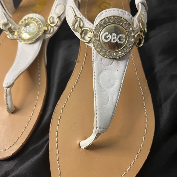 Gianni Bini guess White and Tan Sandals with Sparkling Medallion - Picture 3 of 5